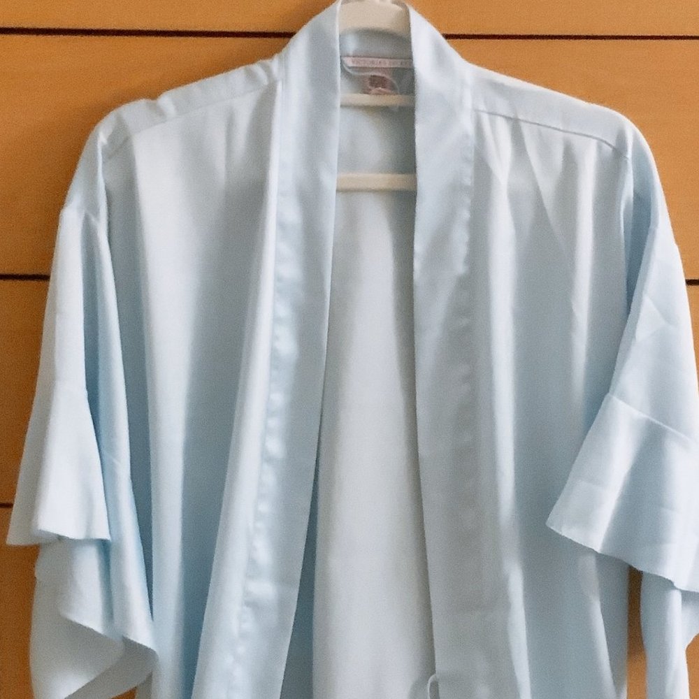RARE Victoria's Secret Kimono Vs Flounce Ruffle Satin Robe, XS/S, BLUE - Picture 9 of 12